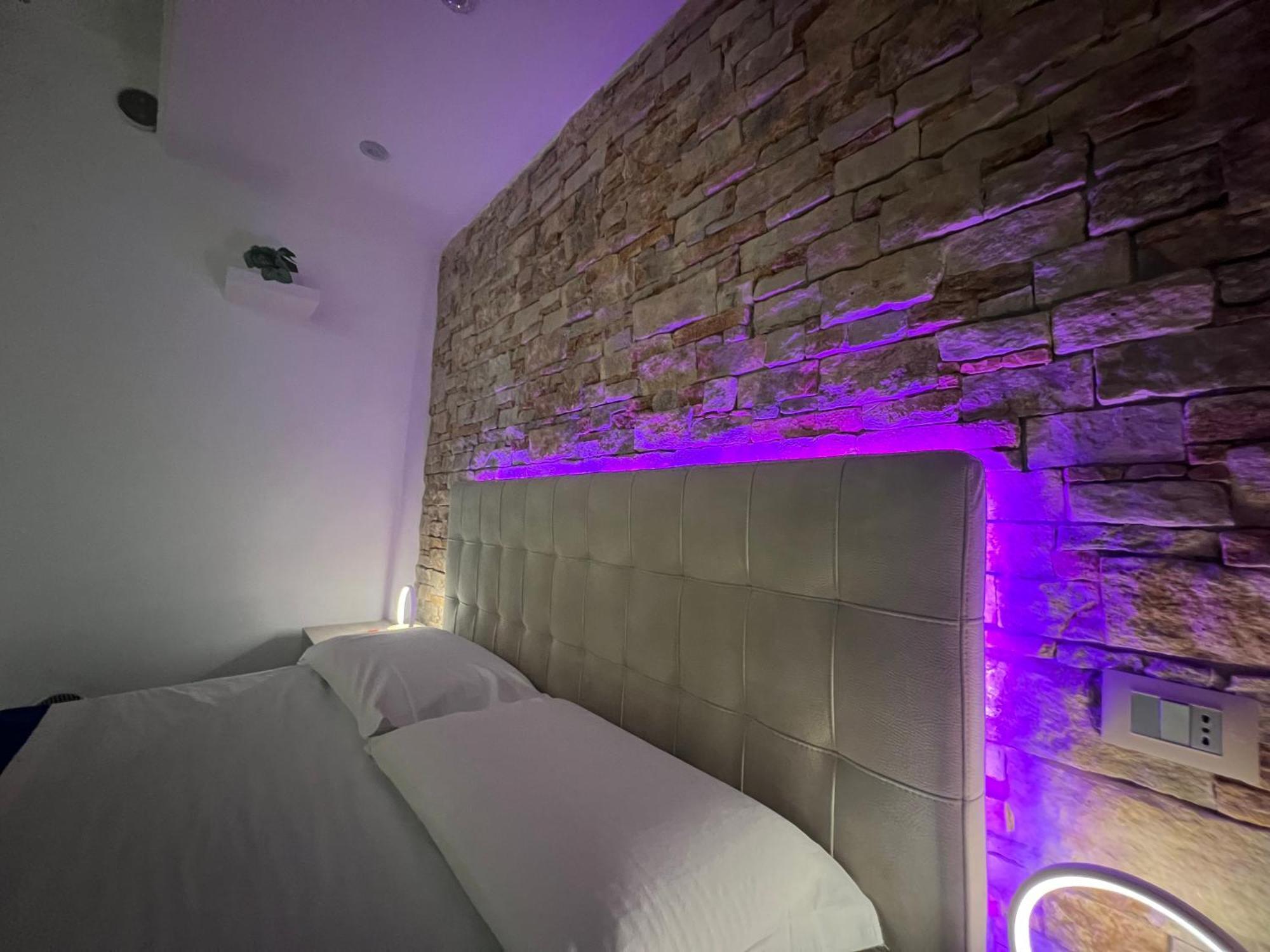 B&B Palazzo Del Toro Монтезільвано Екстер'єр фото