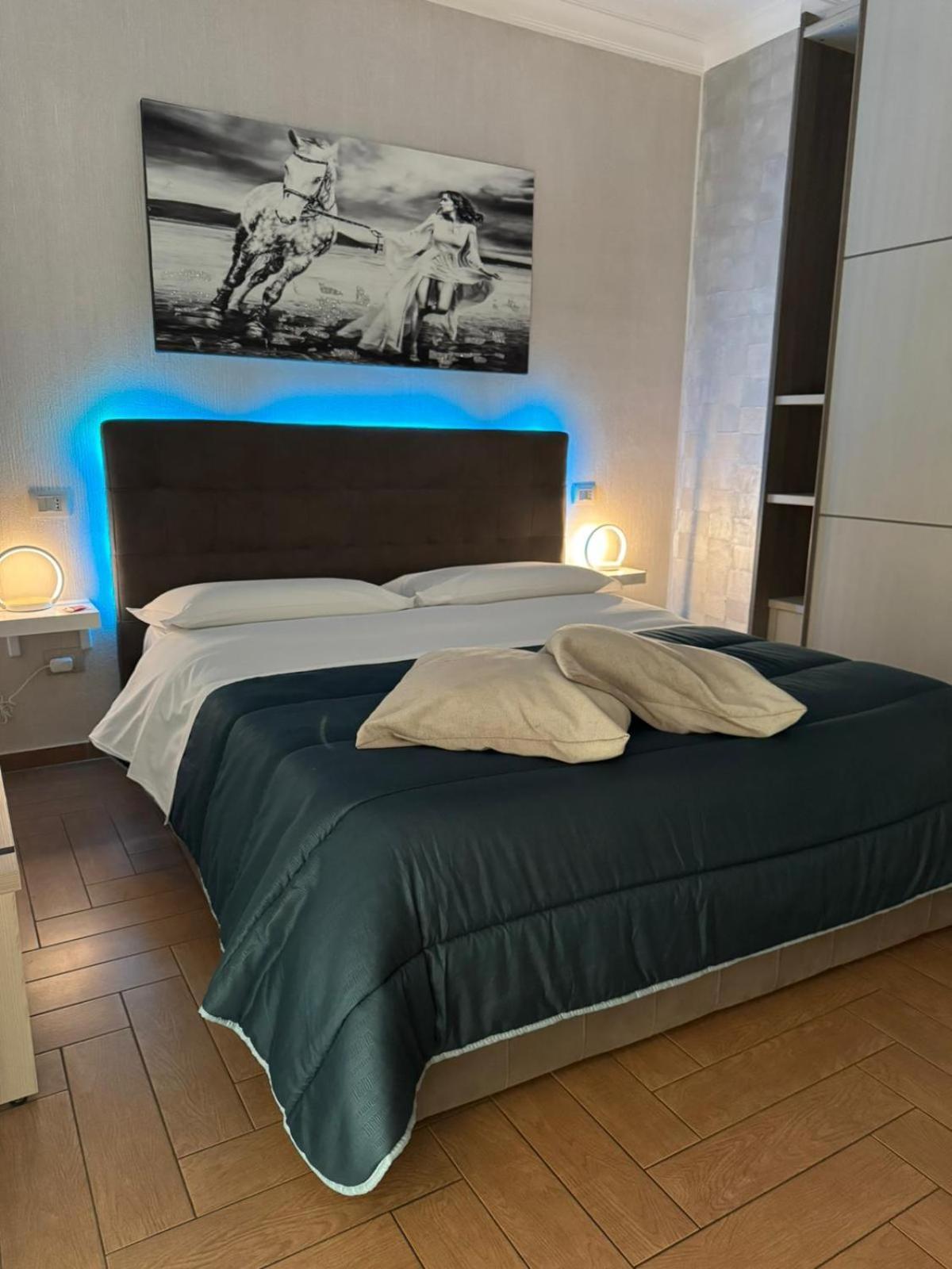 B&B Palazzo Del Toro Монтезільвано Екстер'єр фото
